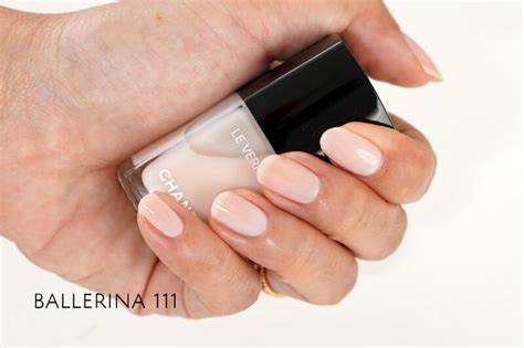 chanel ballerina nail polish 111